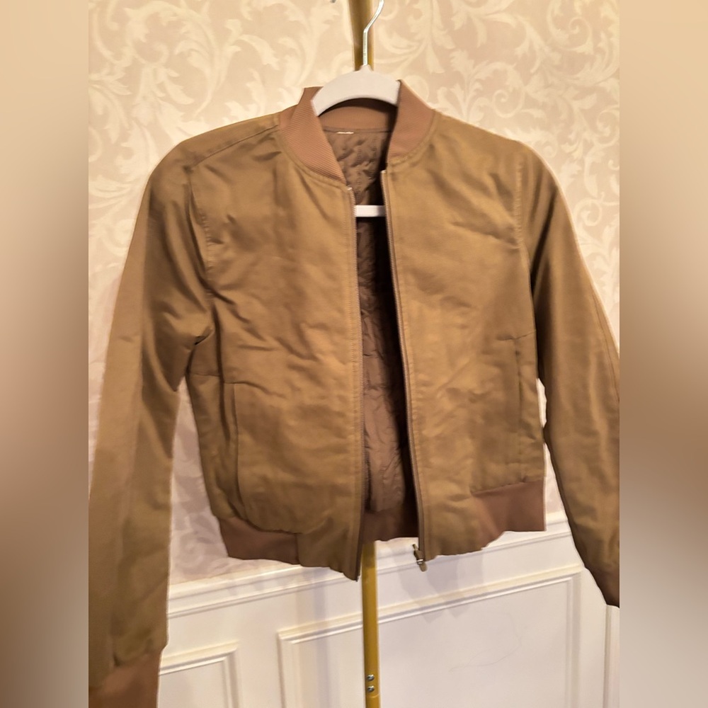 Women’s reversible Tan Bomber Jacket
